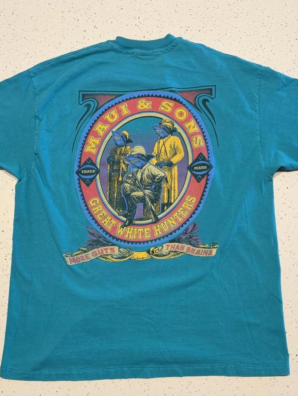 Vintage Maui And Sons T-Shirt Single Stitch Surf XL Great White Hunters Made USA